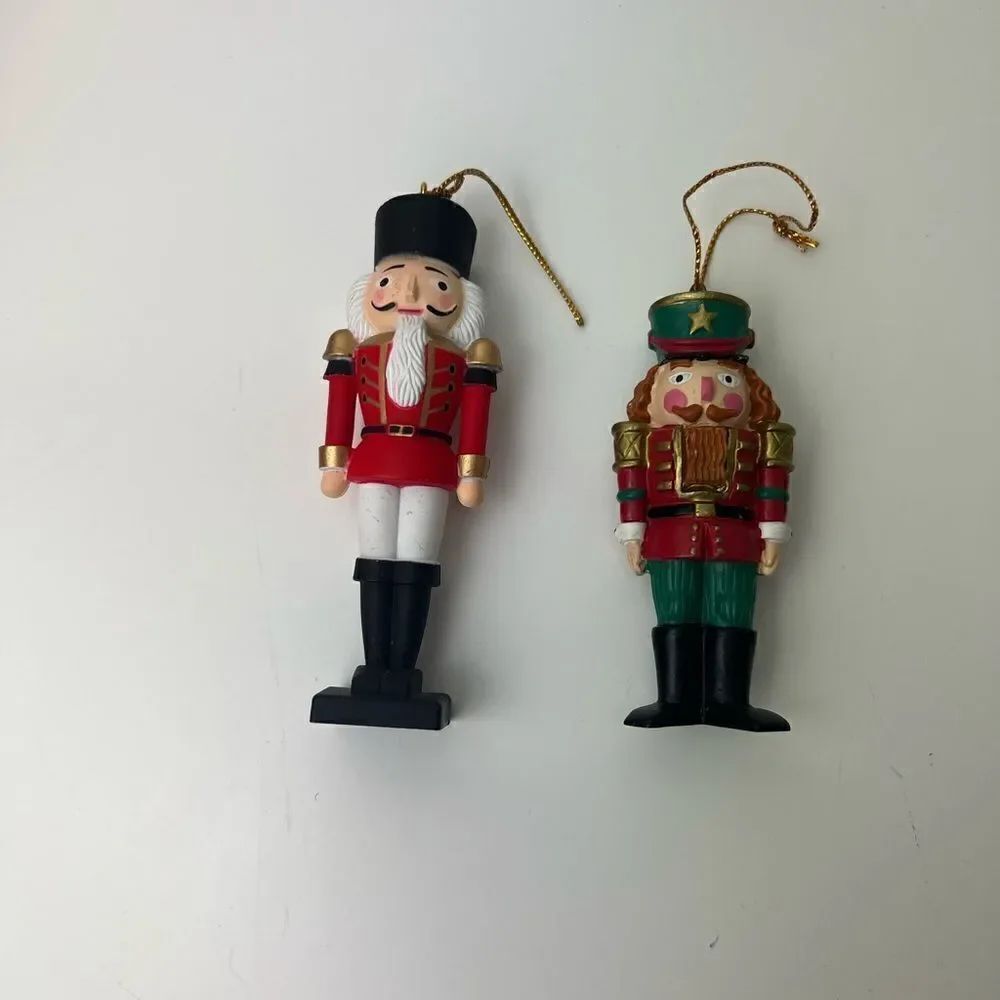 Nutcrackers Figurine wood Christmas Decor